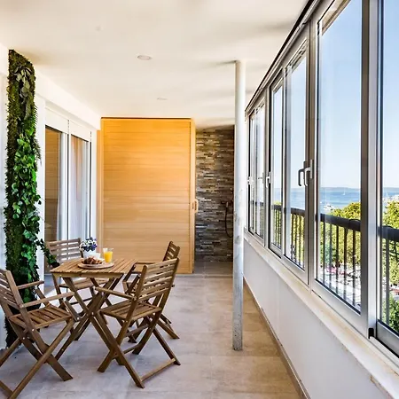 Penthouse With View In Center شقة *