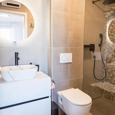 Penthouse With View In Center شقة سبليت